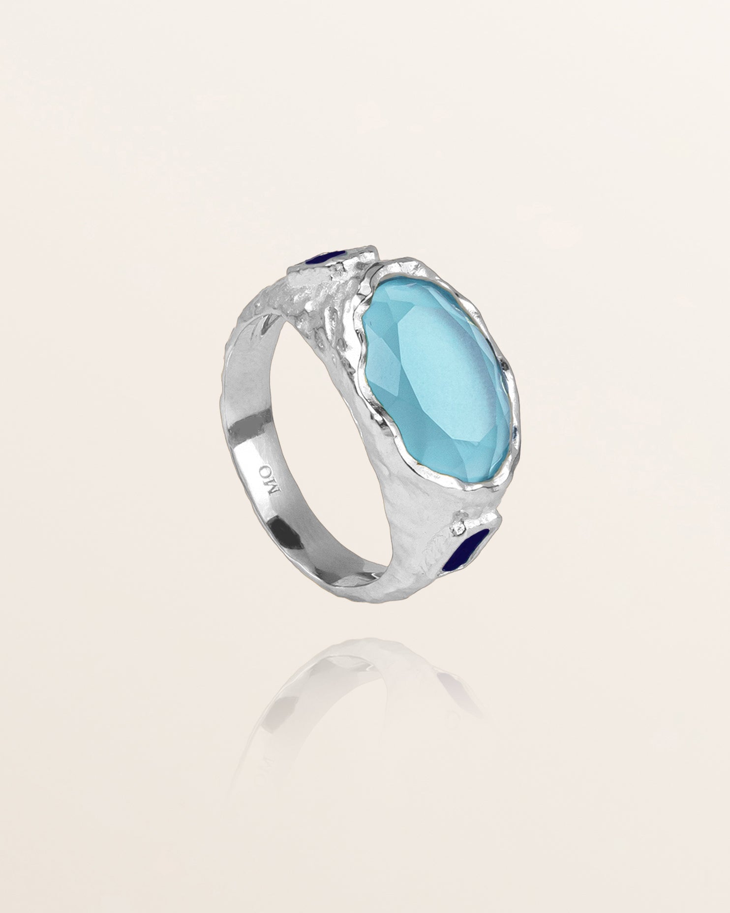 Natural Sapphire Silver Ovi 2024 Ring - Monothic