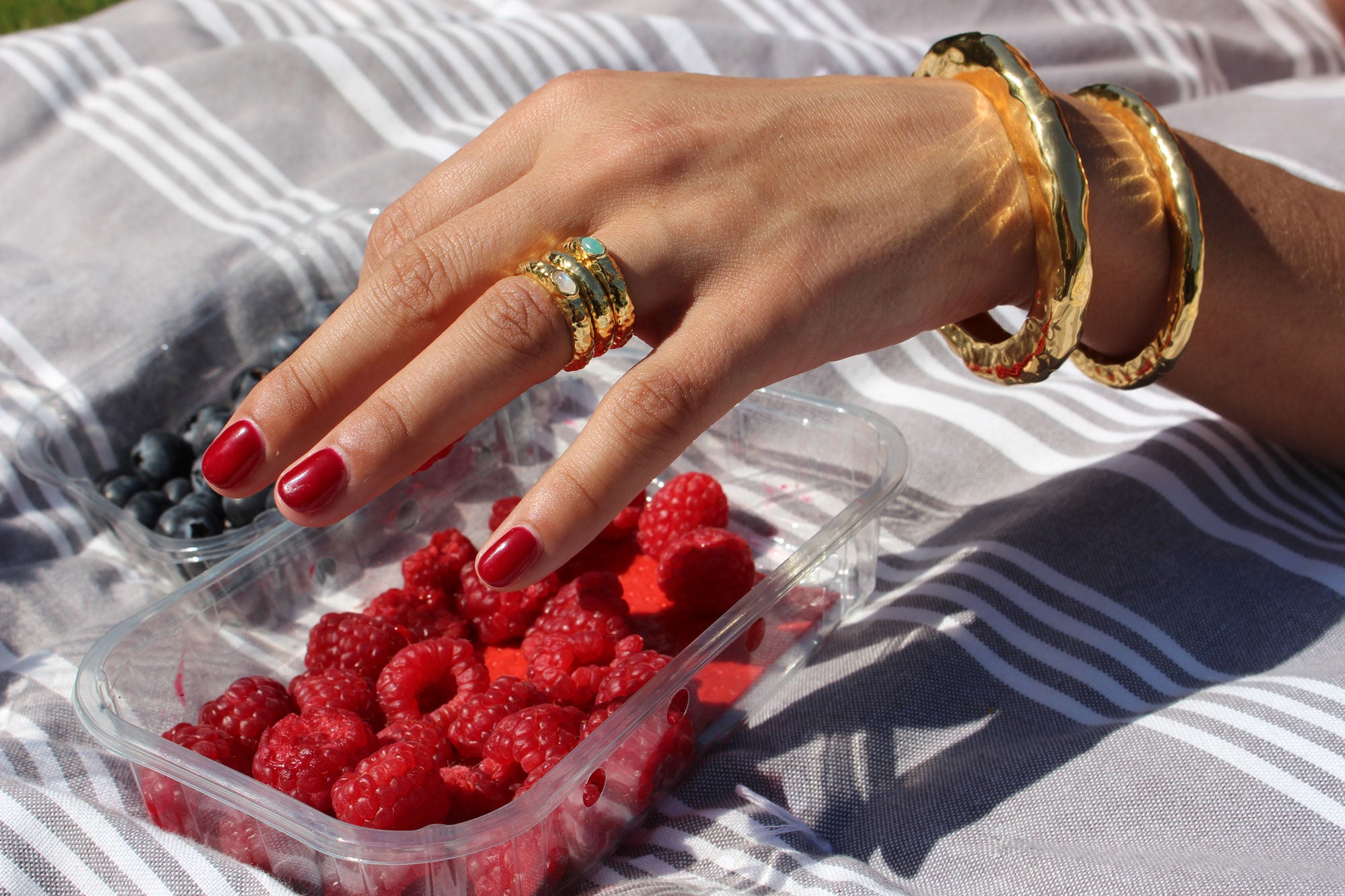 Gold Doughnut Bangle Set