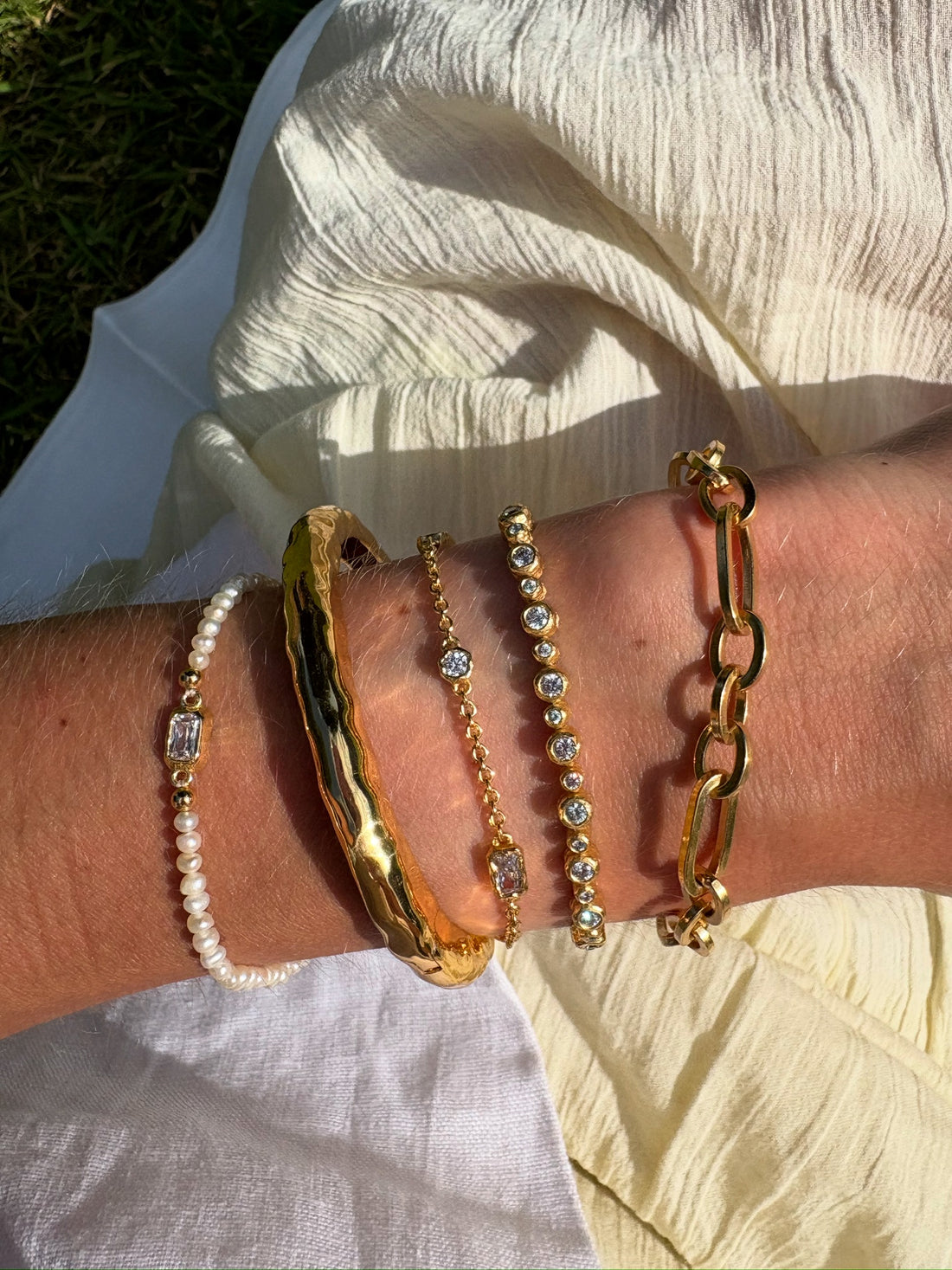 Mini Pearl Bracelet