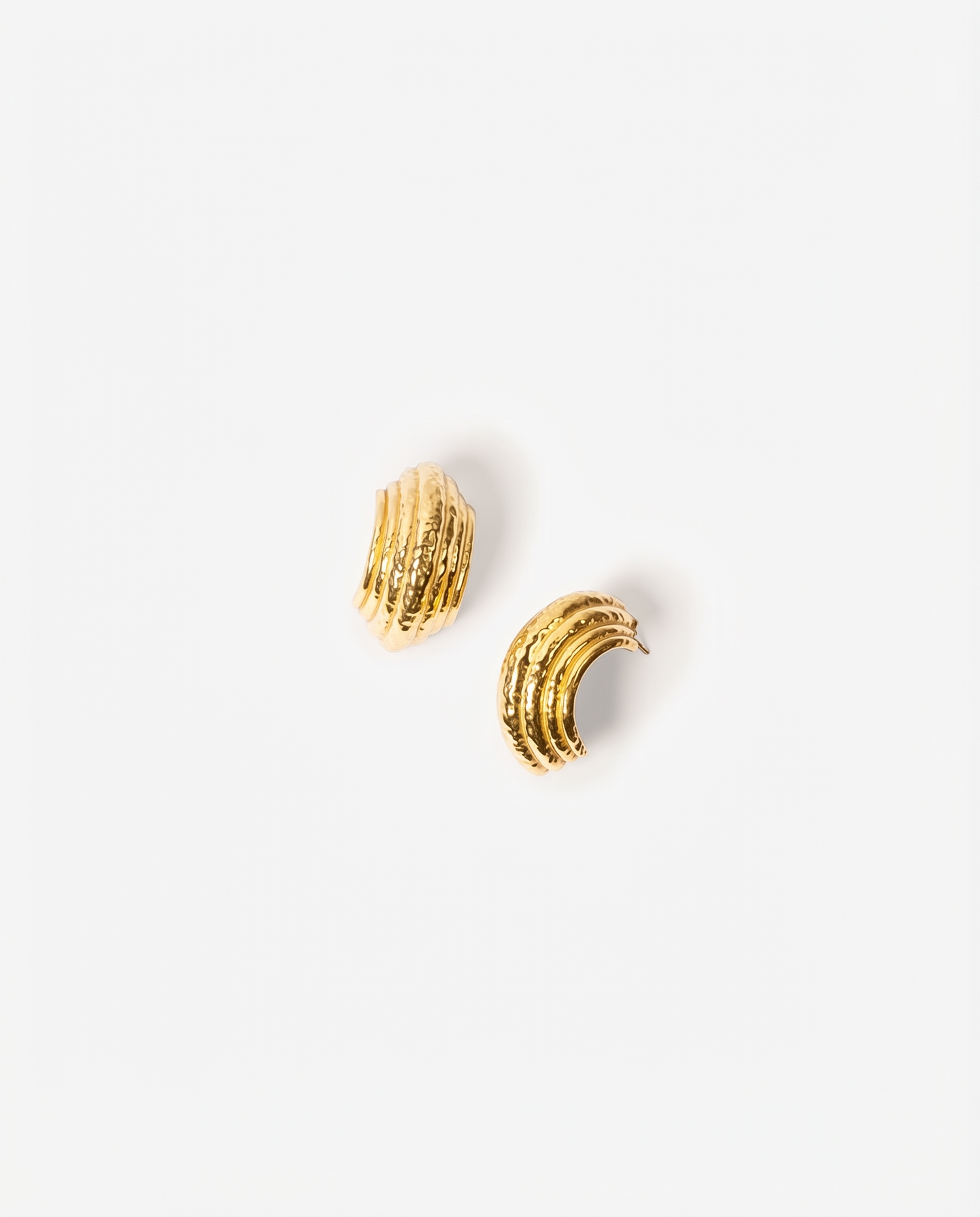 Oceana Studs Mini